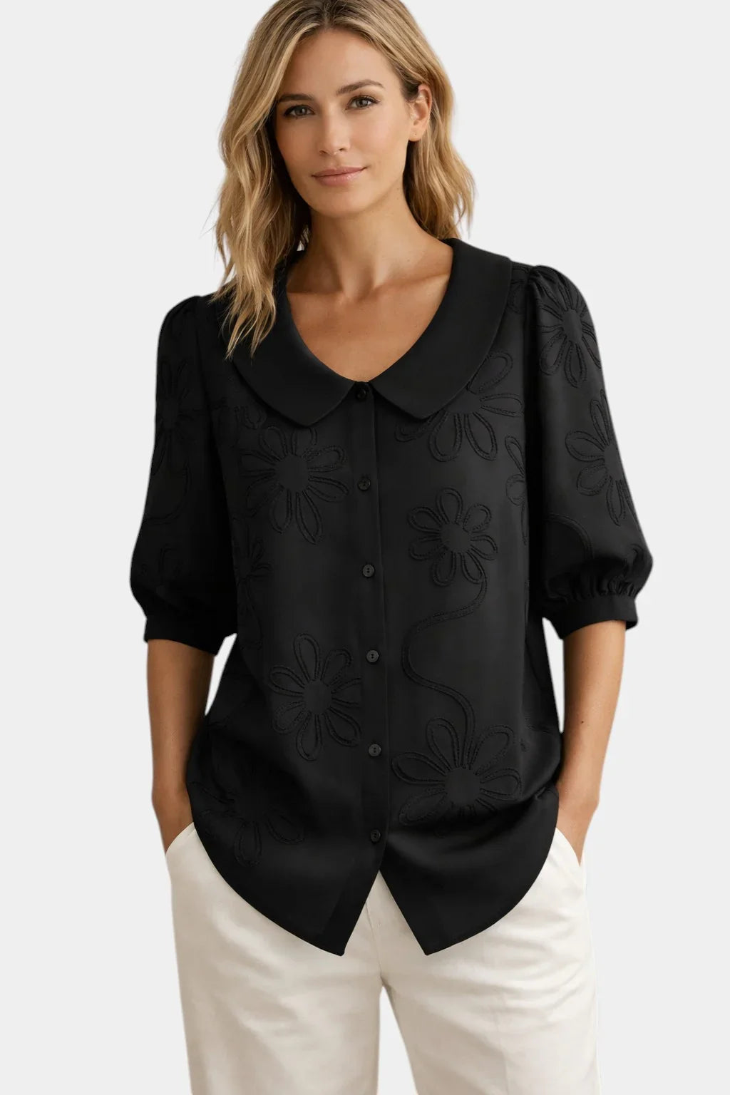 Elya | Broderet bluse