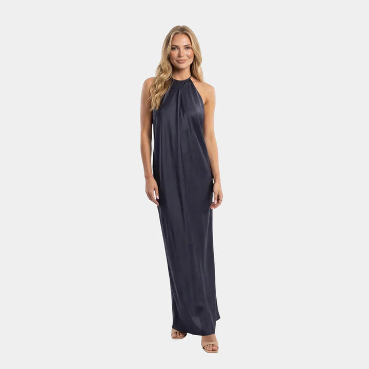 Nathalie | Flydende elegance med moderne raffinement