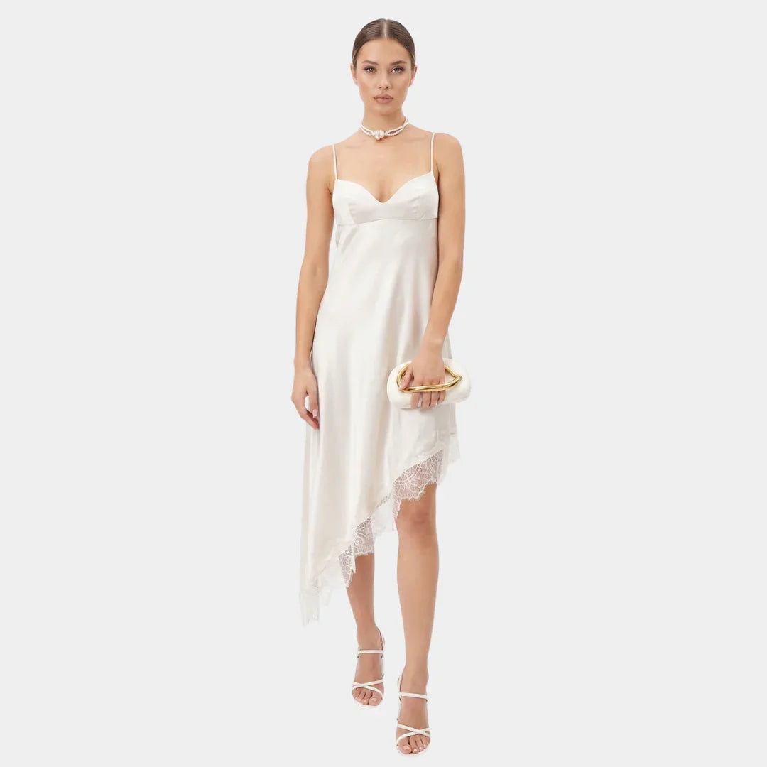 Camille | Romantisk elegance med et moderne præg