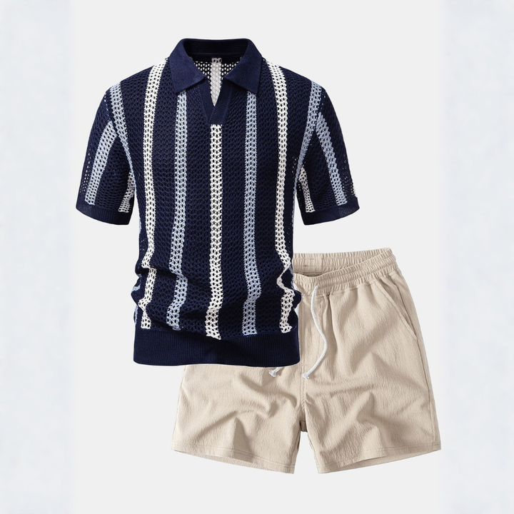 Xavier | Polo med V-hals og shorts
