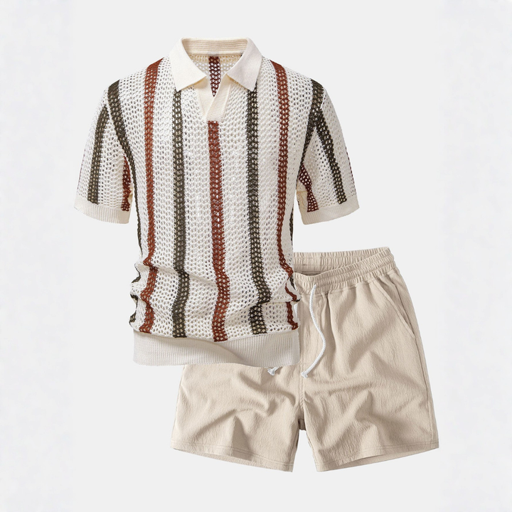 Xavier | Polo med V-hals og shorts