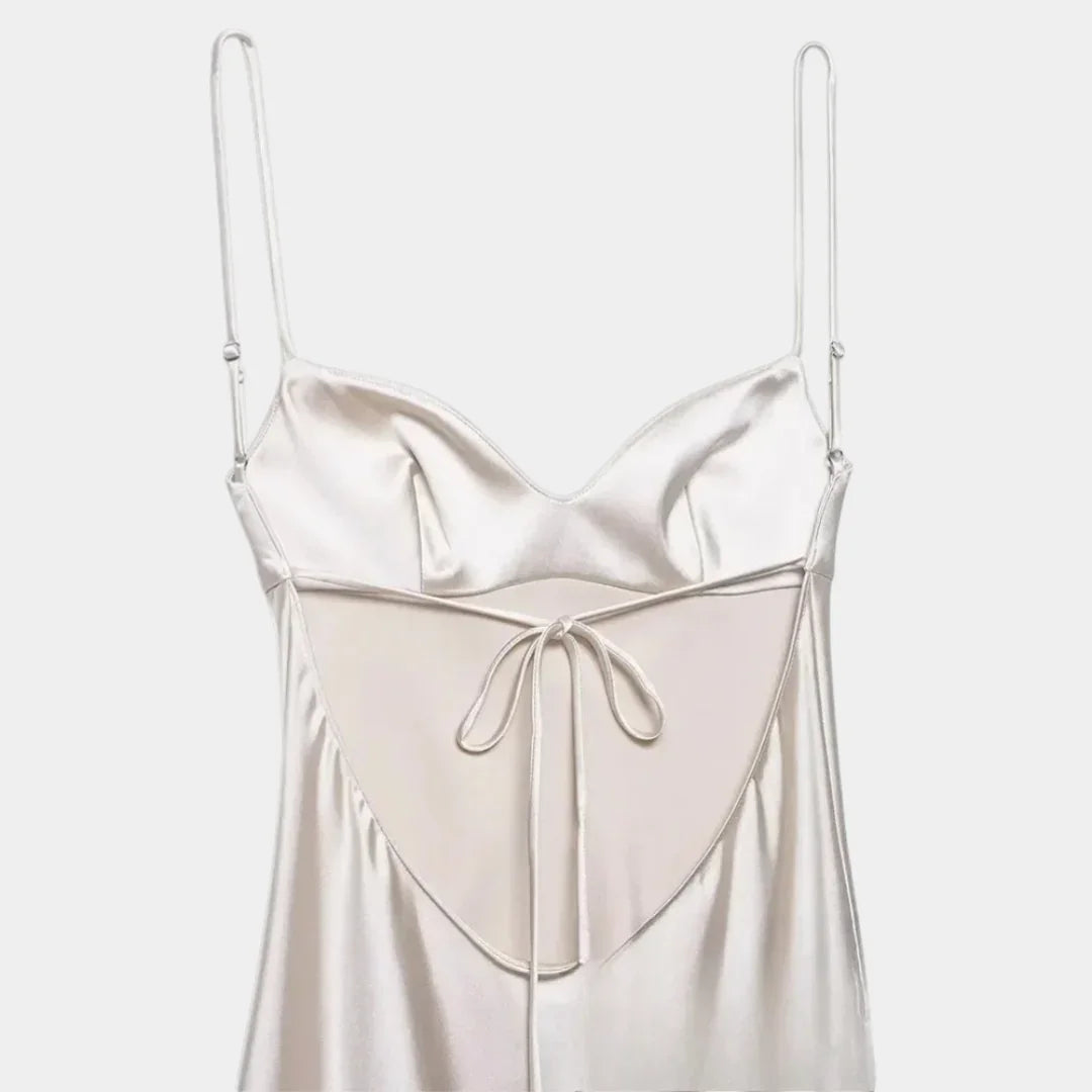 Camille | Romantisk elegance med et moderne præg