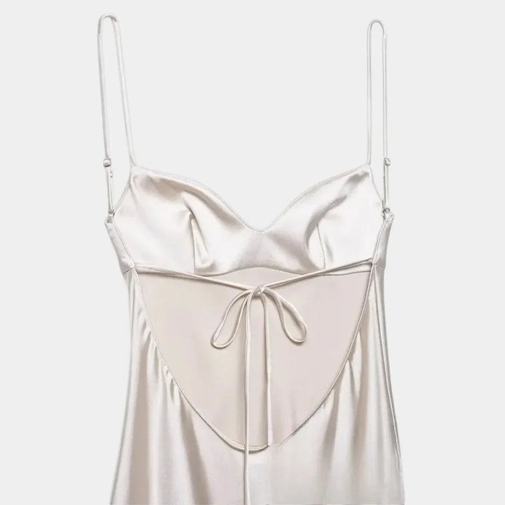 Camille | Romantisk elegance med et moderne præg