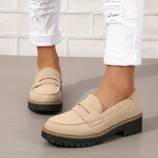 Elegante loafers i ruskind