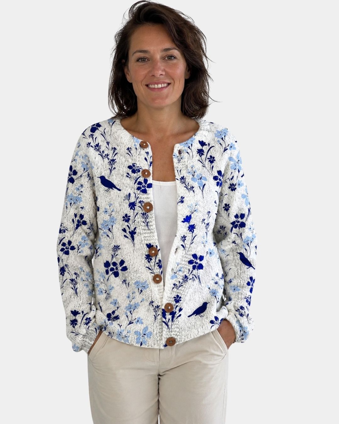 Vynora | Strikcardigan med blomster- og fugleprint og knapper