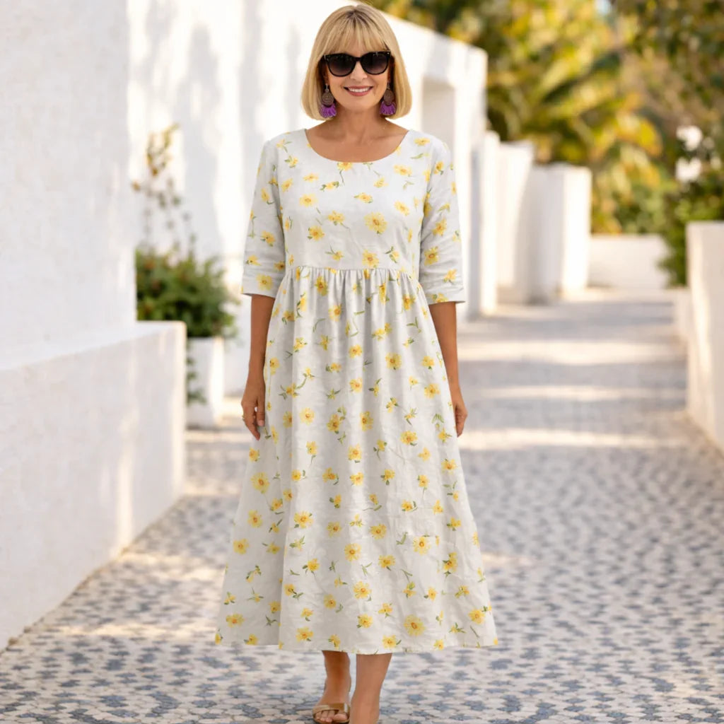 Susan | Blomstret kjole med sommerstemning