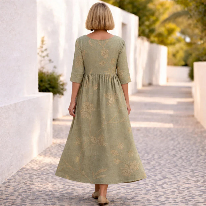 Susan | Blomstret kjole med sommerstemning