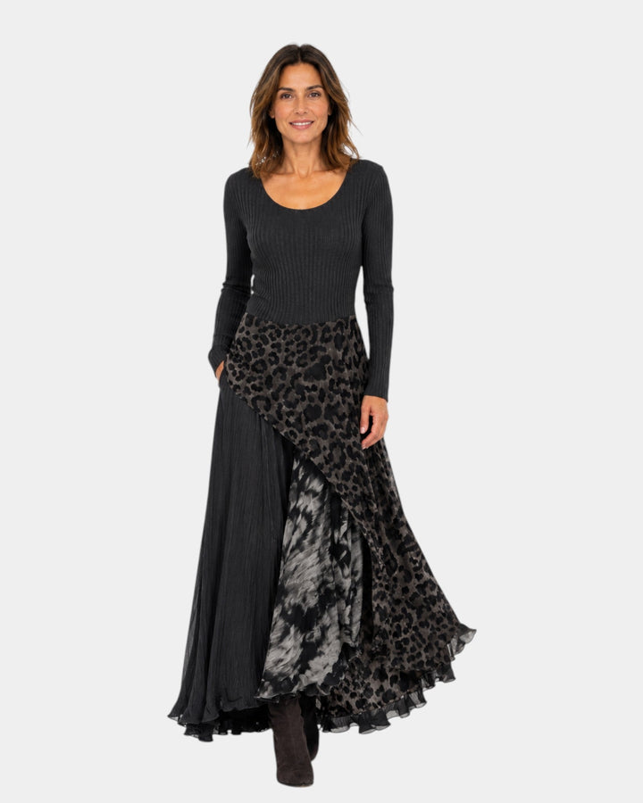 Nkem | Lang kjole med leopardprint