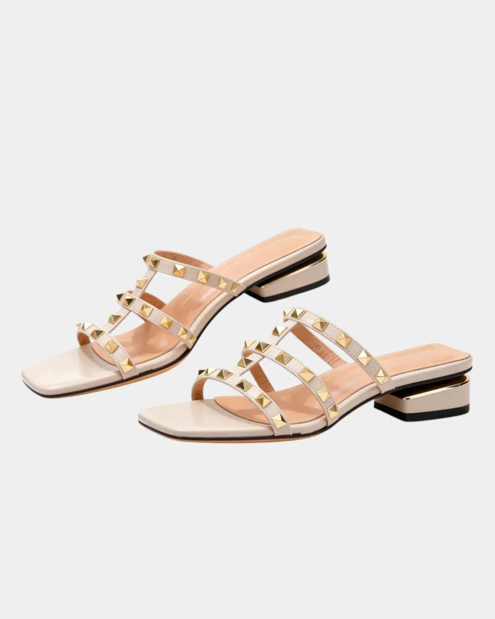 Zina | Sandal med nitter